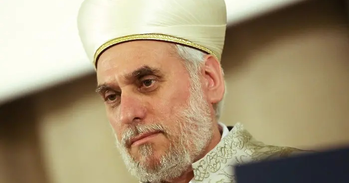 Главният мюфтия д-р Мустафа Хаджи и водена от него делегация