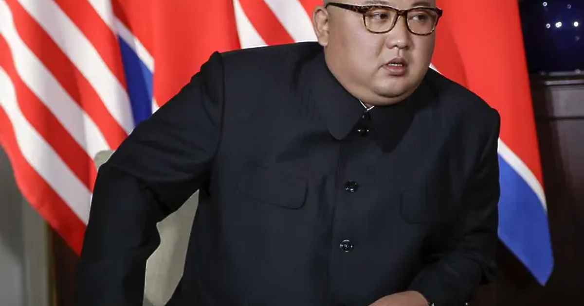 Северна Корея е пуснала на вода първата си тактическа ядрена