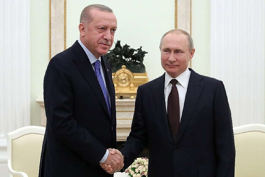 Турция: Посещението на Ердоган в Русия е важно заради зърнената сделка