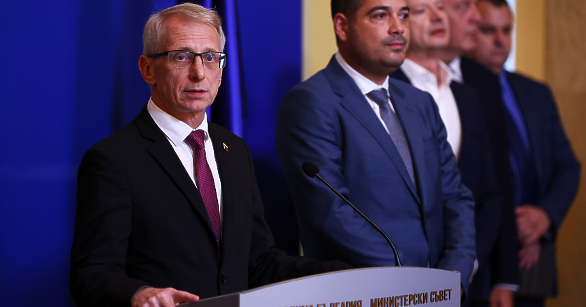 Никога и по никакъв повод не съм се срещал с