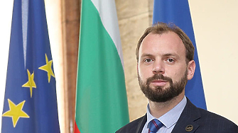 Съветникът на министъра на отбраната Тодор Тагарев Мустафа Емин