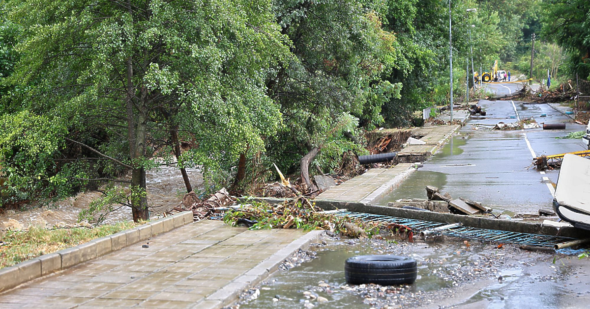 Царево се възстановява след потопа. В града ще бъде поставен