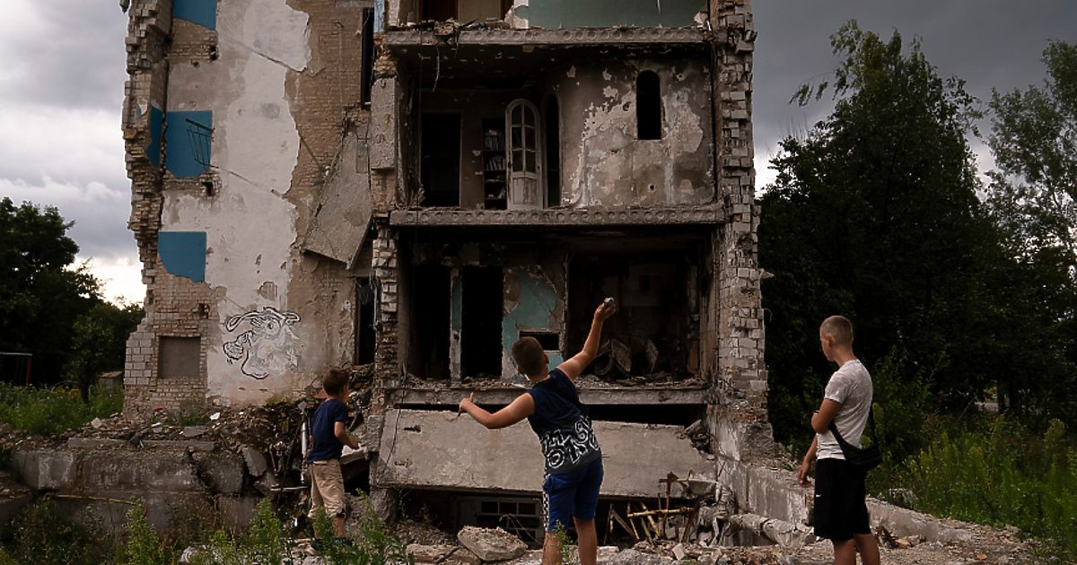 По време на обсадата на украинския град Мариупол руските войски