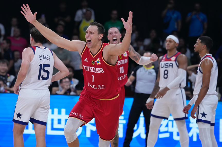 Германия шокира САЩ на полуфинал на Световното по баскетбол