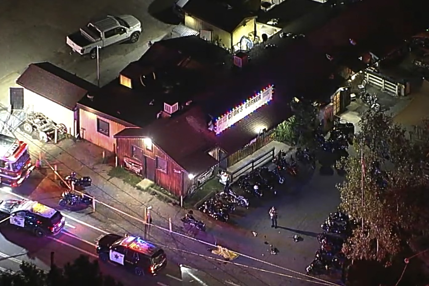 Петима загинаха след стрелба в рокерски бар в Калифорния