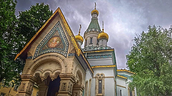 Москва затвори Руската църква в София