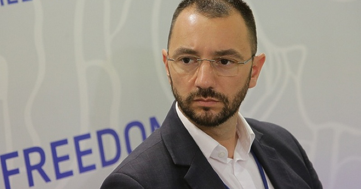 Антон Хекимян, бивш дългогодишен журналист в бТВ, ще е кандидатът