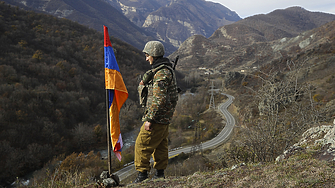 Етническите арменци в Нагорни Карабах казаха днес че азербайджанските сили