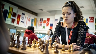 Белослава Кръстева победи с черните фигури Маяои Лу Китай на