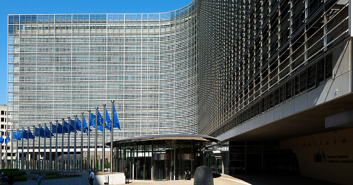 Френско-германски доклад призовава за дълбоки реформи в ЕС, преди блокът