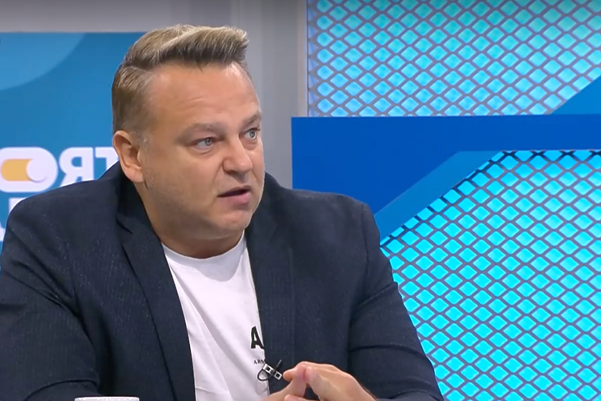 Антъни Иванов съди плувната федерация за 100 000 лв. и отнемане на лиценза