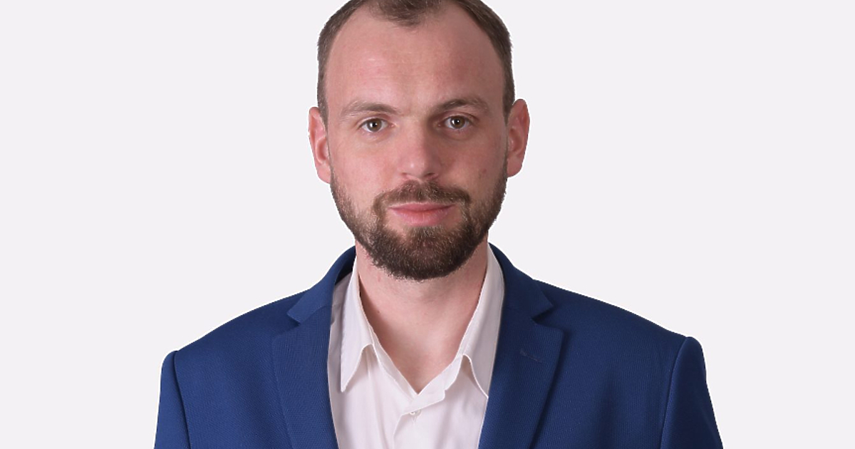 Мустафа Емин е наказан с предупреждение за изключване от Да,