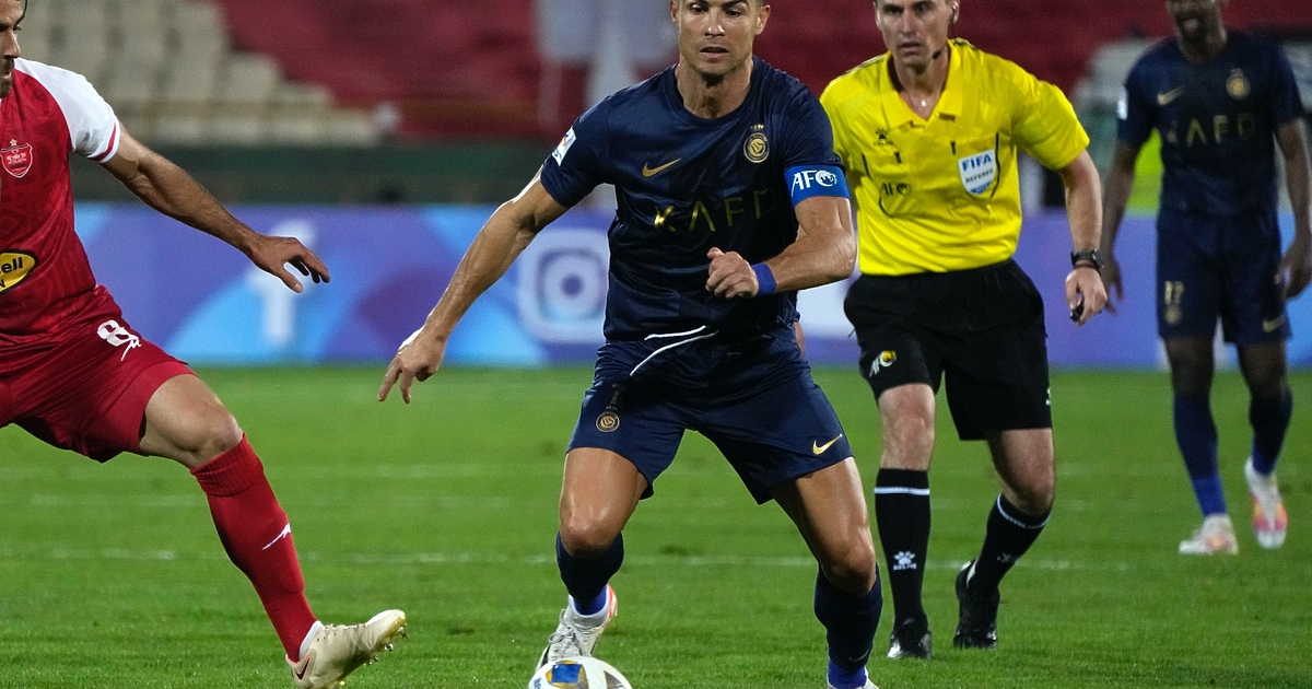 Кристиано Роналдо е първият играч в историята, записал повече от