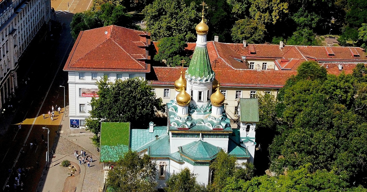 Столичният храм Св. Николай, известен и като Руската църква, е