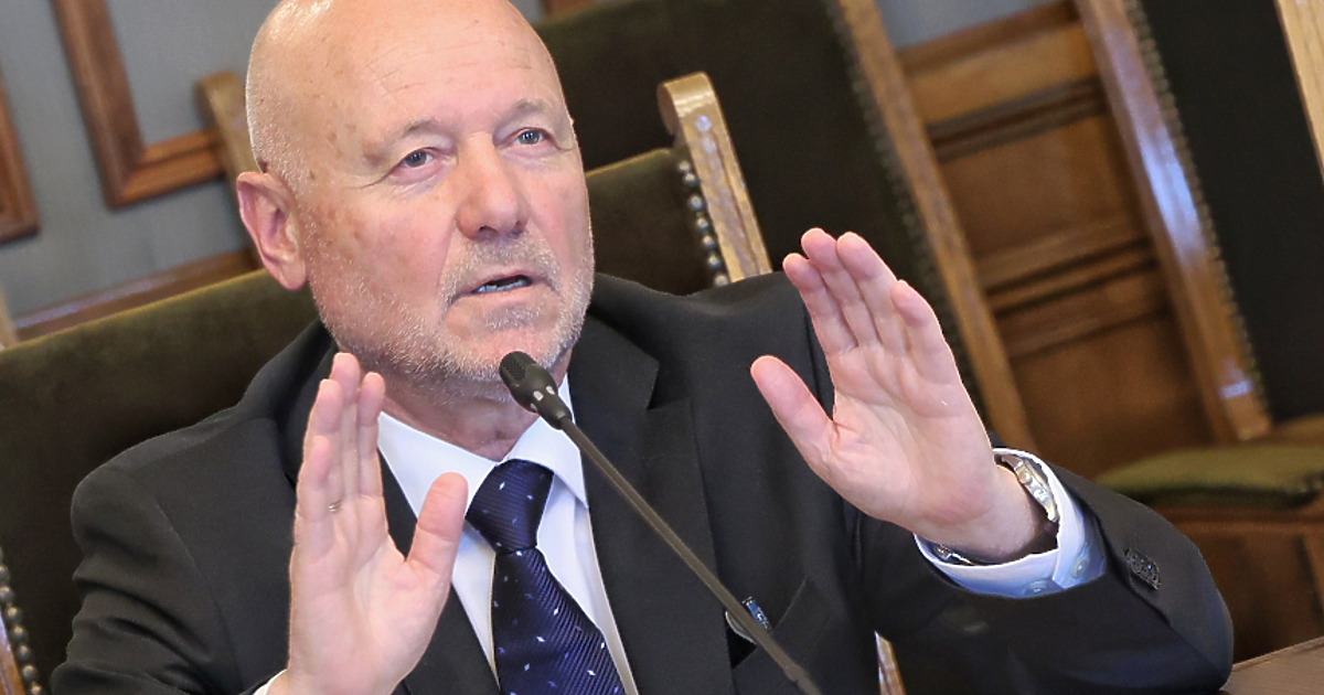 Военното разузнаване работи изключително добре и е много важна структура