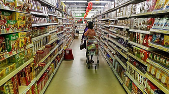 Един на всеки седем възрастни и едно на всеки осем