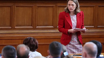 Бившият председател на Народното събрание Ива Митева е била освободена