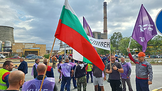 На магистрала Тракия се провежда своеобразно общо събрание на протестиращите