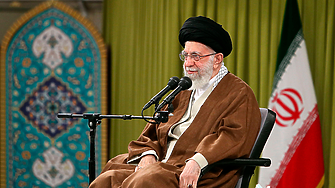 Върховният лидер на Иран аятолах Али Хаменей отрече днес страната