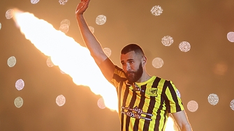 Голям скандал се вихри във Франция заради твърдения на политици