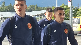 Българският национален отбор замина в мрачно настроение за Тирана където