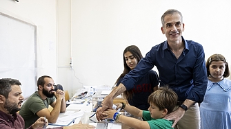 Горчиви разочарования претърпя управляващата в Гърция дясноцентристка партия Нова демокрация