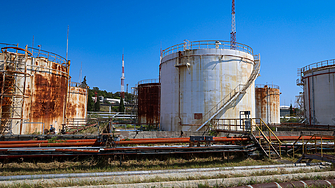 Хранилката на Лукойл се оказа доста по голяма  На нея има председатели на