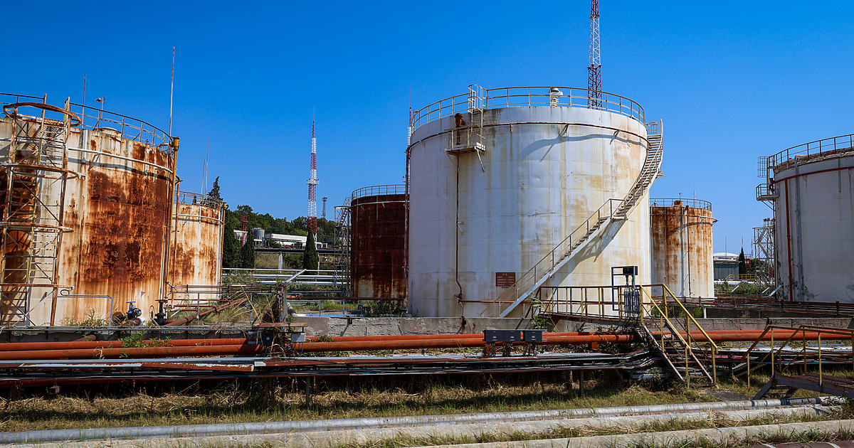 Хранилката на Лукойл се оказа доста по-голяма. На нея има председатели на