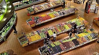 Спад в цените на зеленчуците, храните се повишават