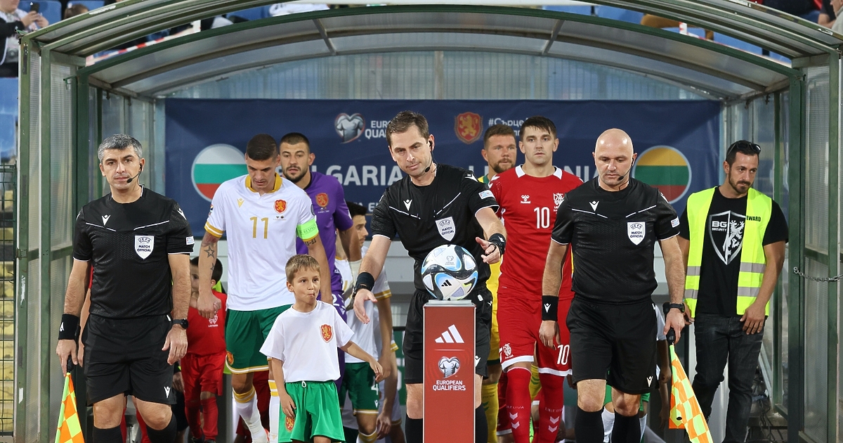Капитанът на национален ни отбор Кирил Десподов беше един от