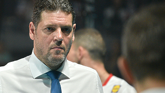 Президентът на Българската федерация по волейбол Любомир Ганев коментира края