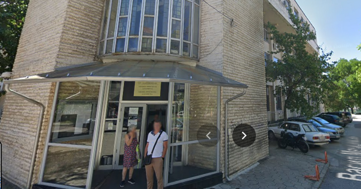 Заседаващият вече 2 години над мандата си ВСС отново не