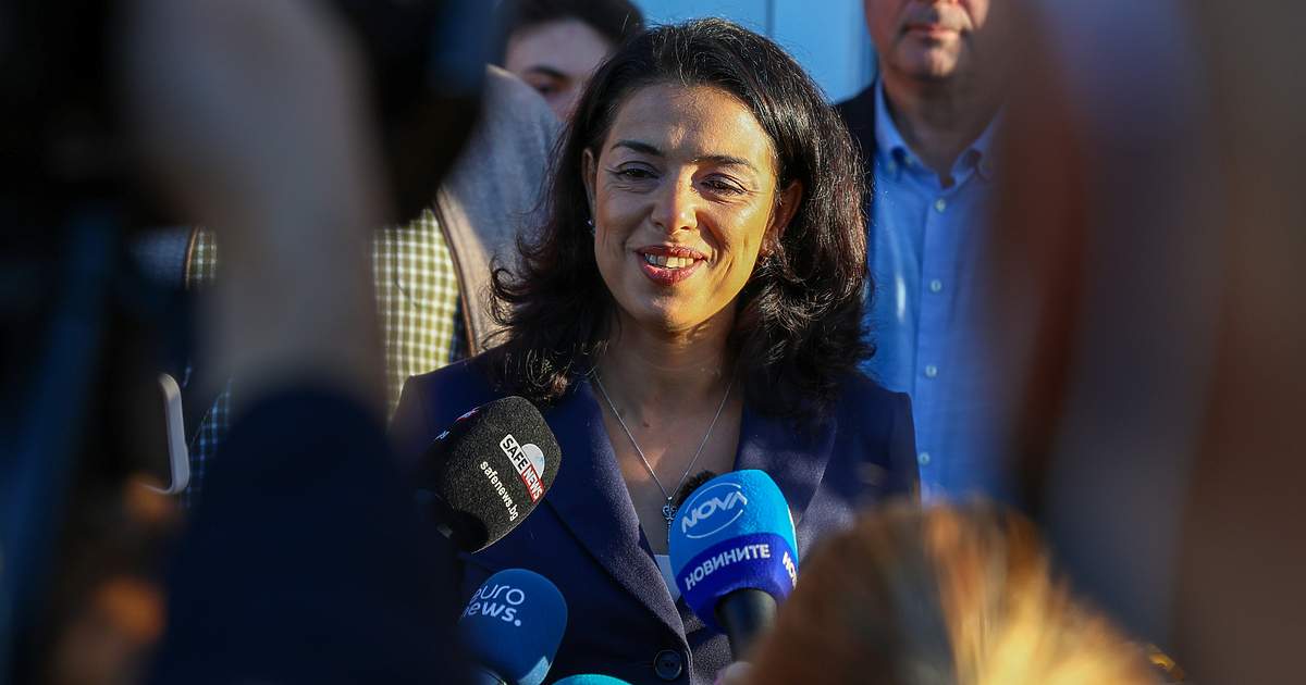 Аз приемам подкрепа от гражданите и водя разговор с гражданите. Но