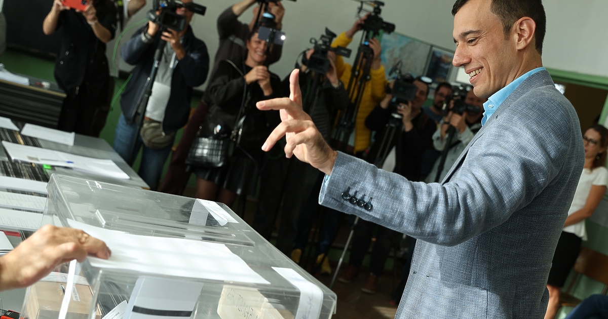 На втория тур за кмет на София Васил Терзиев (ПП-ДБ)