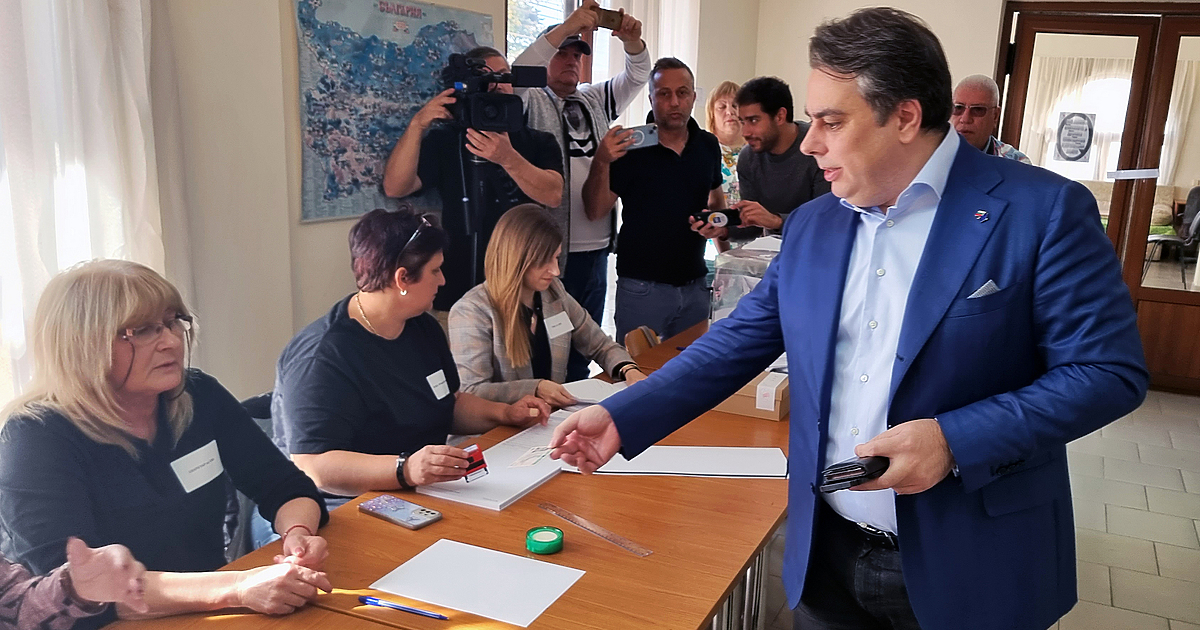 Община Хасково не може да установи, че последните 6 месеца