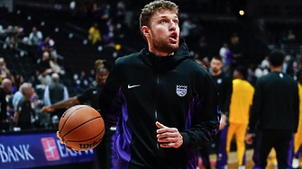 Александър Везенков вече официално е вторият българин в Националната баскетболна