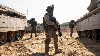 Въоръжените сили на Израел казаха че израелските сухопътни войски вече