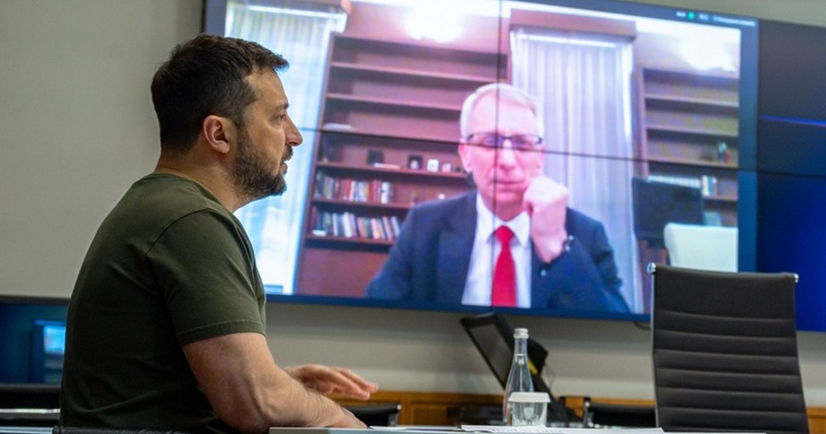 Министър-председателят акад. Николай Денков проведе видеоконферентен разговор с украинския президент