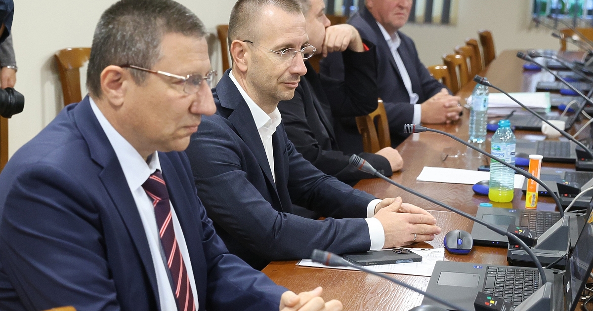 Като се почне от това: къде ще е бюротона новия адхок