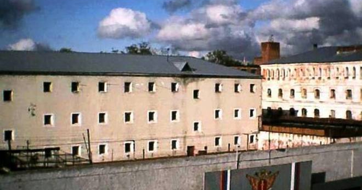 Албански гражданин, който има да изтърпява доживотна присъда в Гърция,