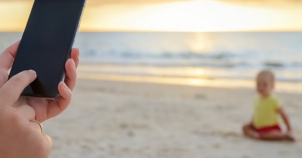 Времето, прекарано със смартфон, в игра на видеоигри или гледане