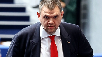 Делян Пеевски обяви пред журналисти че ще се кандидатира за