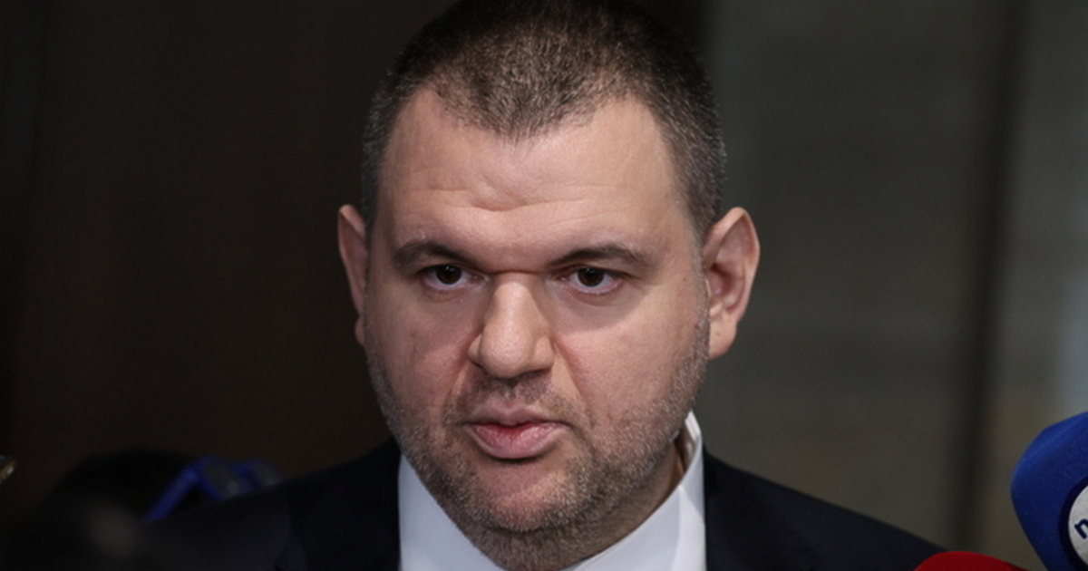 Отношенията между Възраждане и ДПС днес преминаха в нов етап.