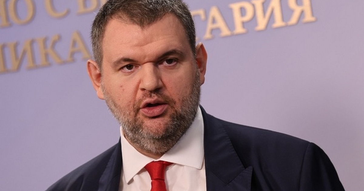 Делян Пеевски вече е председател на парламентарната група (ПГ) на