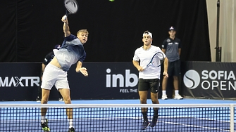 Националите за Купа Дейвис Янаки Милев и Пьотр Нестеров постигнаха