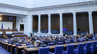 Парламентът прие отново промените в Закона за енергетиката и преодоля