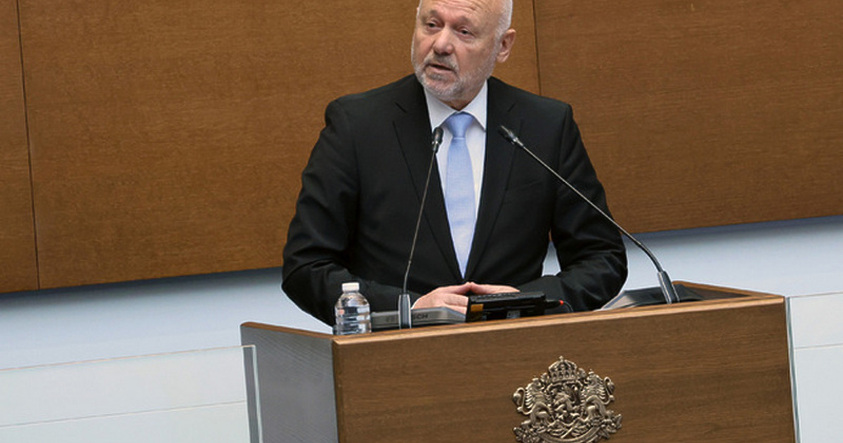 Депутатите в парламента дебатират днес вота на недоверие по темата