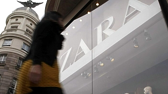Испанската модна марка Зара Zara изтегли рекламни изображения които според