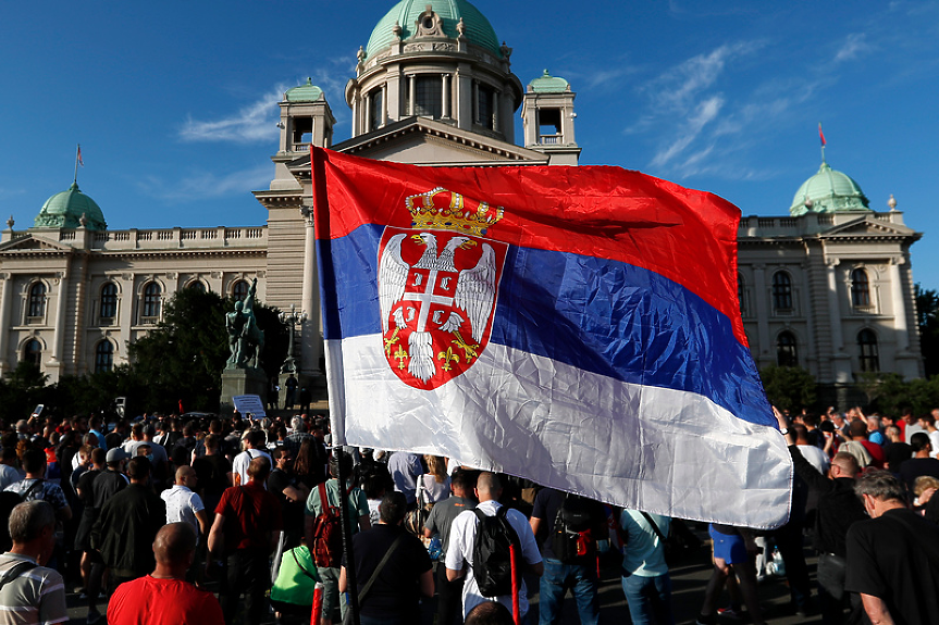 Безкритично меката ни политика към Белград трябва да се ревизира