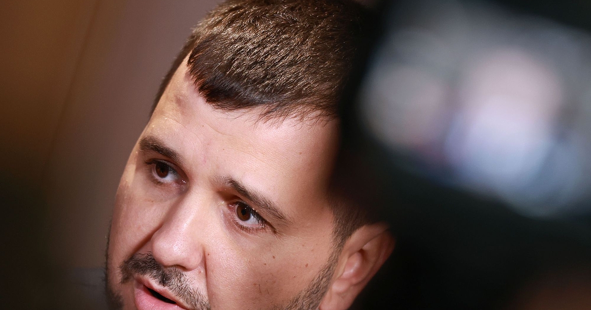 Едно правителство и добре да живее, рано или късно изскача